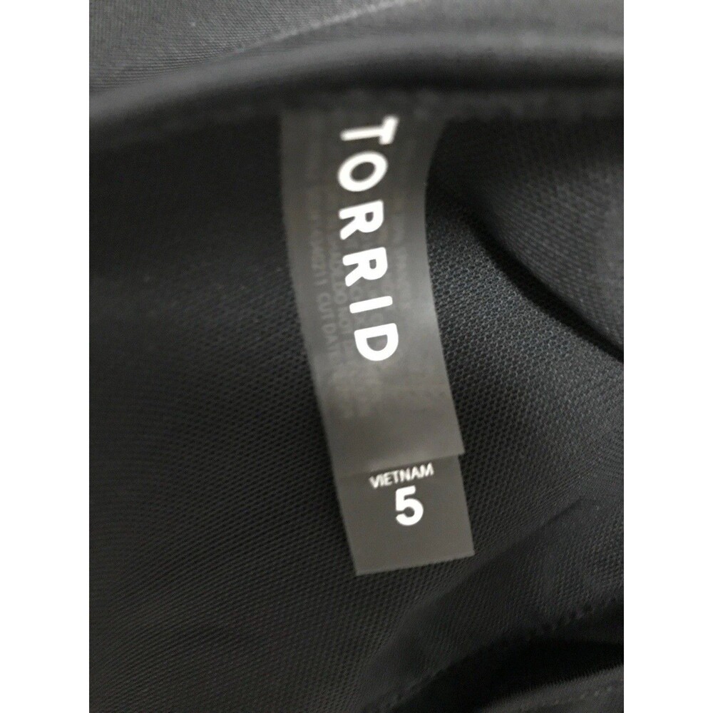 NWT Torrid Women's Plus Size 5X Lace Trimmed Wireless Black Swimsuit Swim Dress - Picture 11 of 12